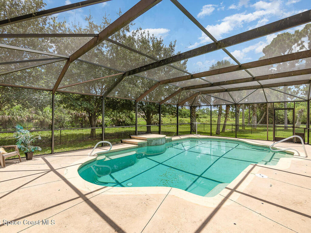 2885 Foxglove Avenue, Palm Bay, FL 32908