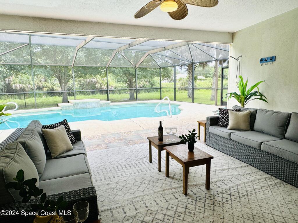 2885 Foxglove Avenue, Palm Bay, FL 32908