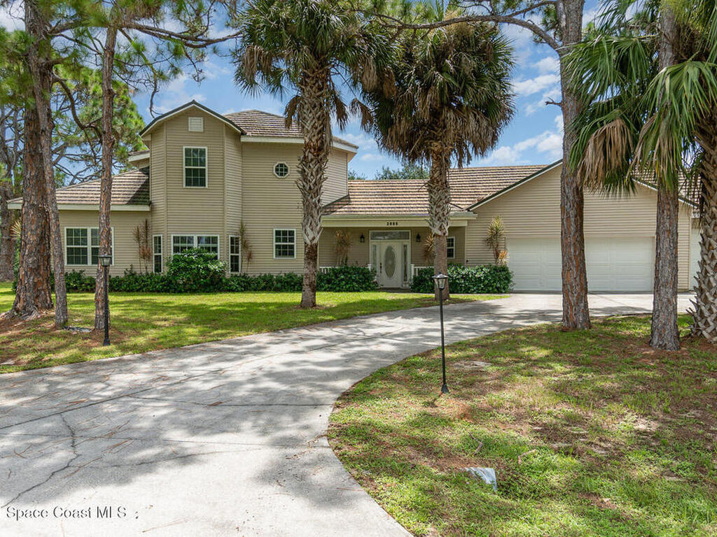 2885 Foxglove Avenue, Palm Bay, FL 32908