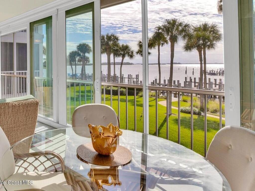 1903 Bay Road, Vero Beach, FL 32963