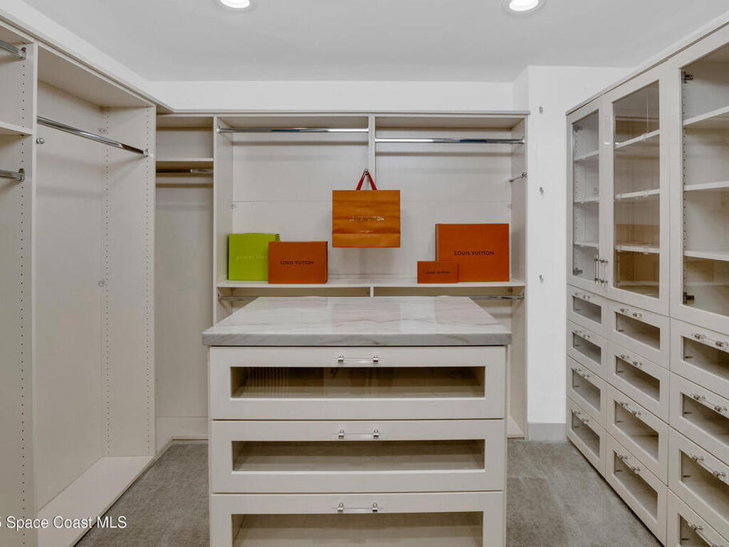 1903 Bay Road, Vero Beach, FL 32963