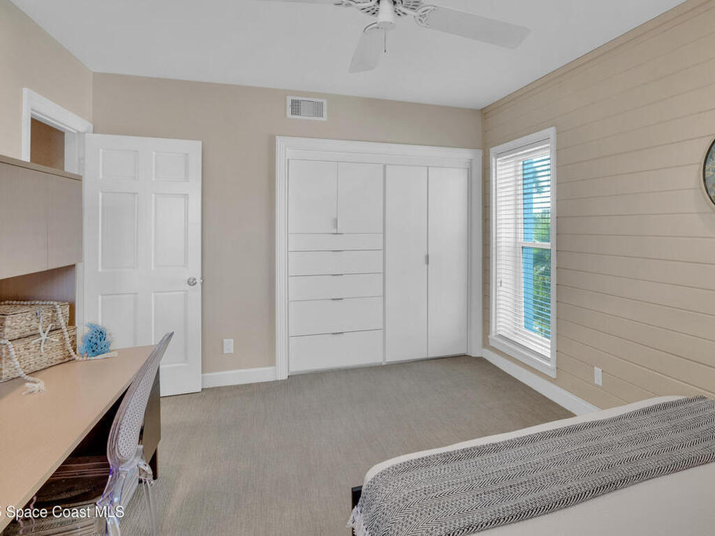 1903 Bay Road, Vero Beach, FL 32963