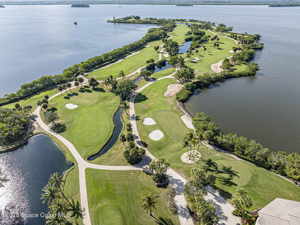 1903 Bay Road, Vero Beach, FL 32963