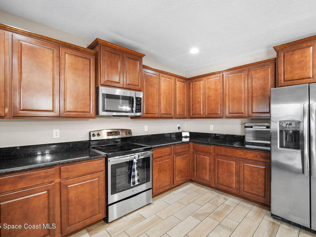 2028 Snapdragon Drive, Palm Bay, FL 32907