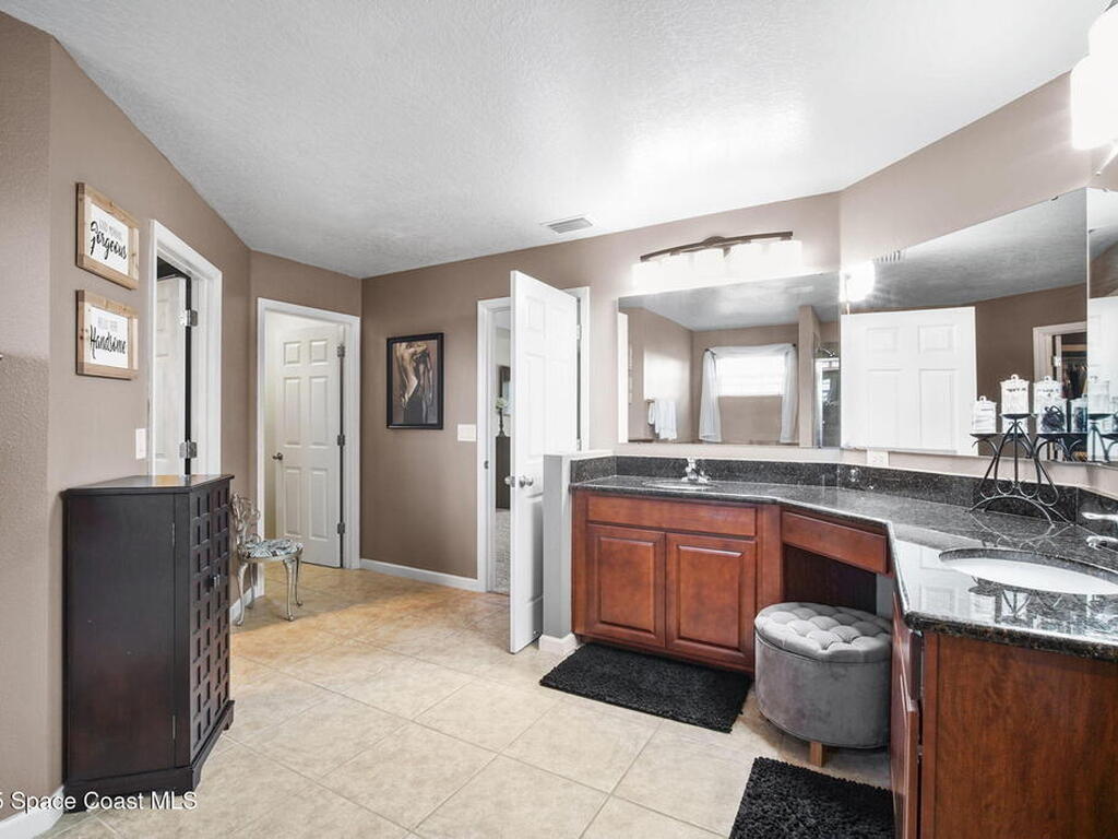 2028 Snapdragon Drive, Palm Bay, FL 32907