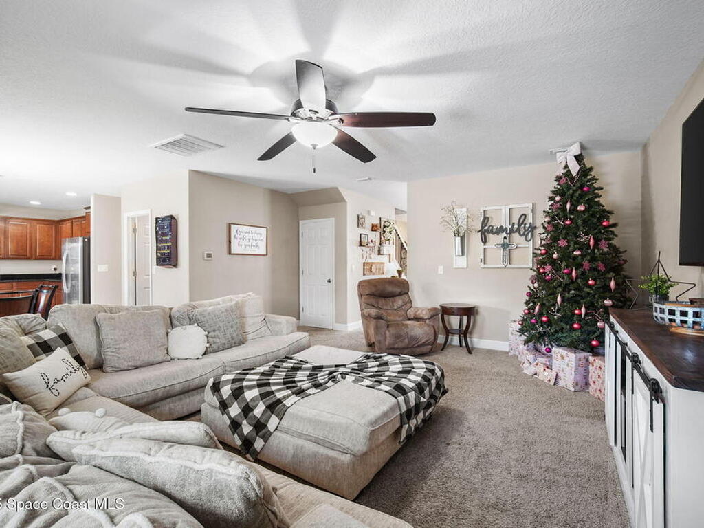 2028 Snapdragon Drive, Palm Bay, FL 32907