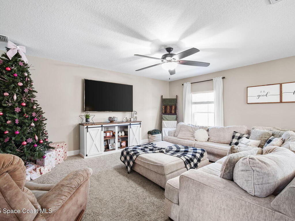 2028 Snapdragon Drive, Palm Bay, FL 32907