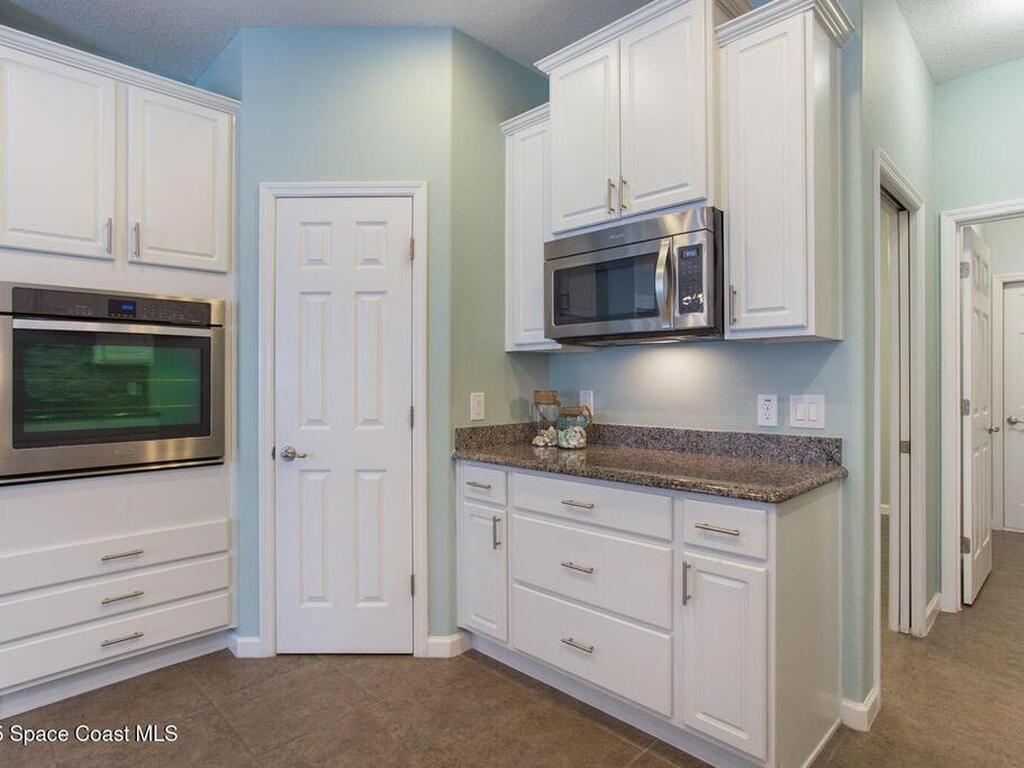 3381 Titanic Circle, Indialantic, FL 32903