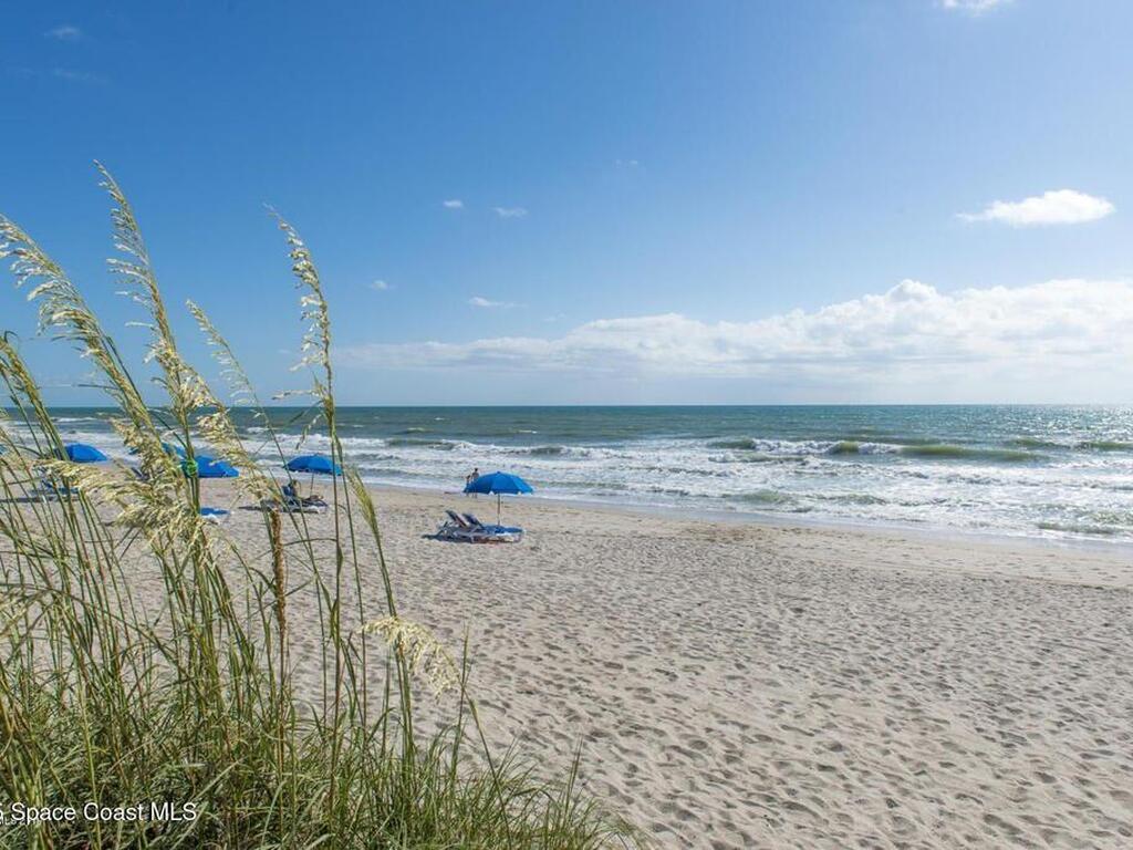 3381 Titanic Circle, Indialantic, FL 32903