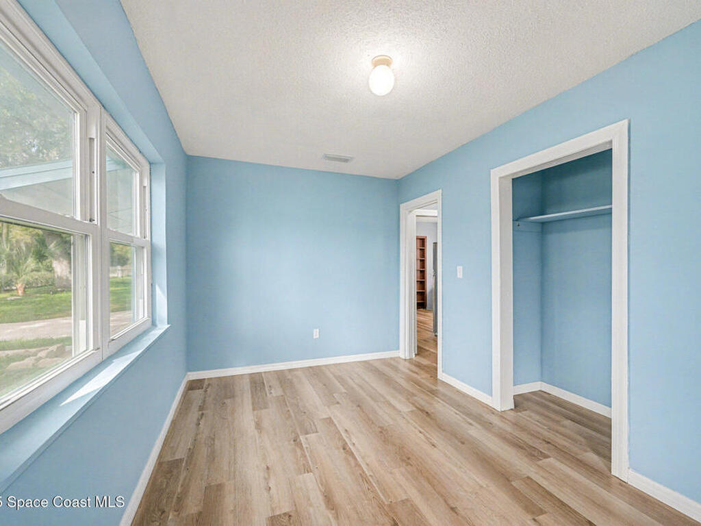 3527 Old Dixie Highway, Mims, FL 32754