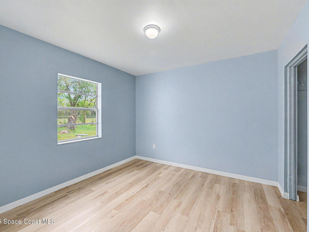 3527 Old Dixie Highway, Mims, FL 32754