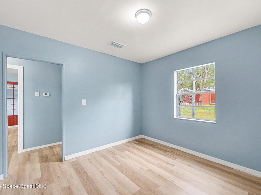 3527 Old Dixie Highway, Mims, FL 32754