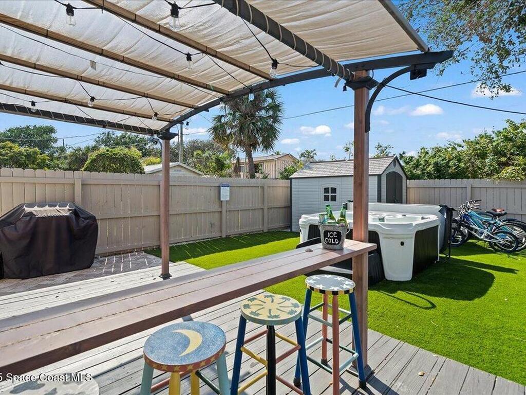 1350 S Orlando Avenue, Cocoa Beach, FL 32931