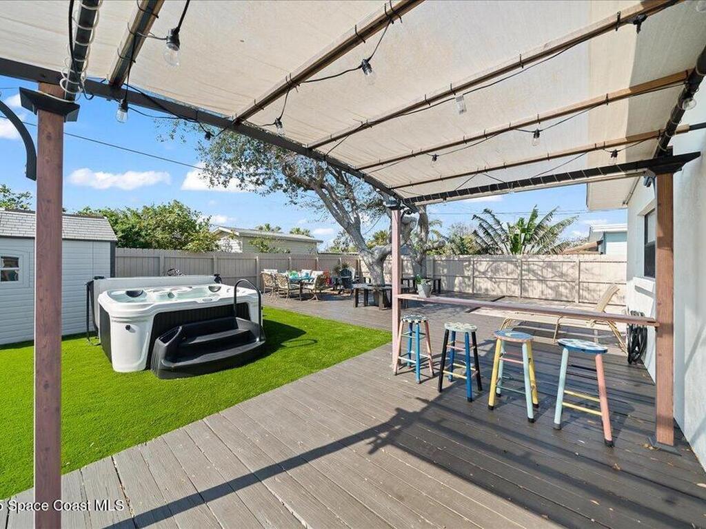 1350 S Orlando Avenue, Cocoa Beach, FL 32931