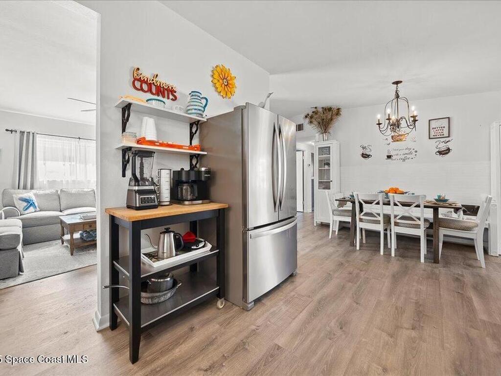 1350 S Orlando Avenue, Cocoa Beach, FL 32931