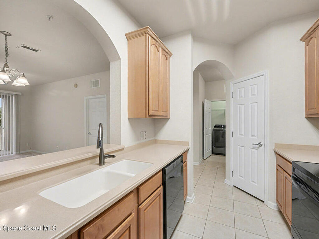 1576 Peregrine Circle, Rockledge, FL 32955