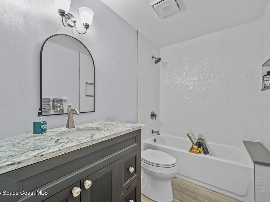 330 Lofts Drive, Melbourne, FL 32940