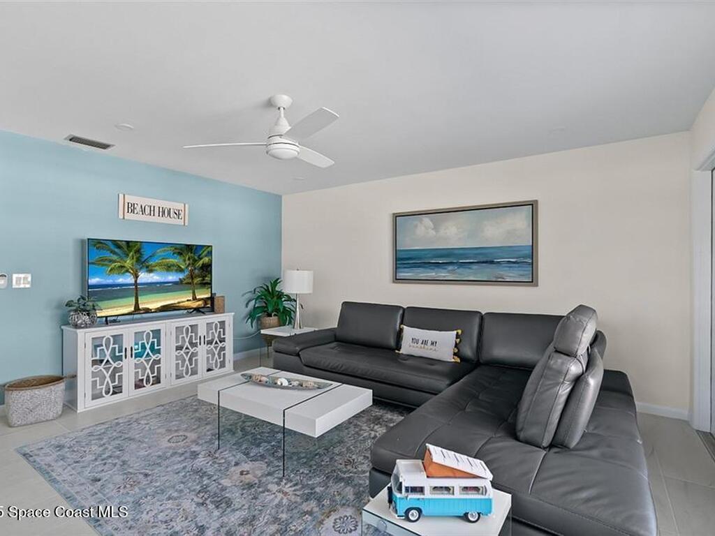 2800 Indian River Boulevard, Vero Beach, FL 32960