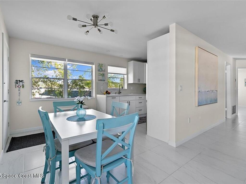 2800 Indian River Boulevard, Vero Beach, FL 32960