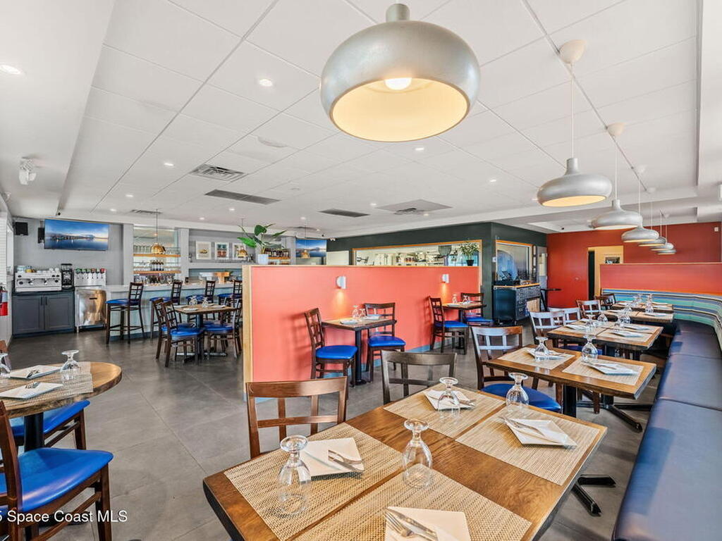 4720 Dixie Highway, Palm Bay, FL 32905