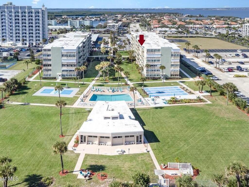 2020 N Atlantic Avenue, Cocoa Beach, FL 32931