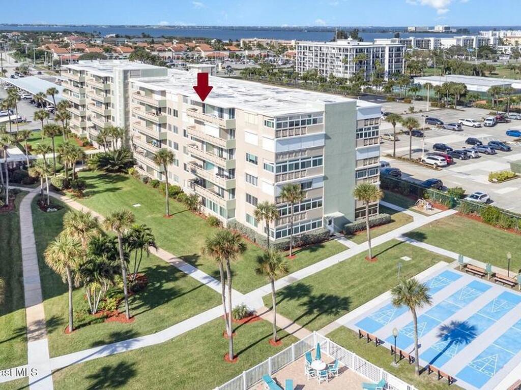 2020 N Atlantic Avenue, Cocoa Beach, FL 32931