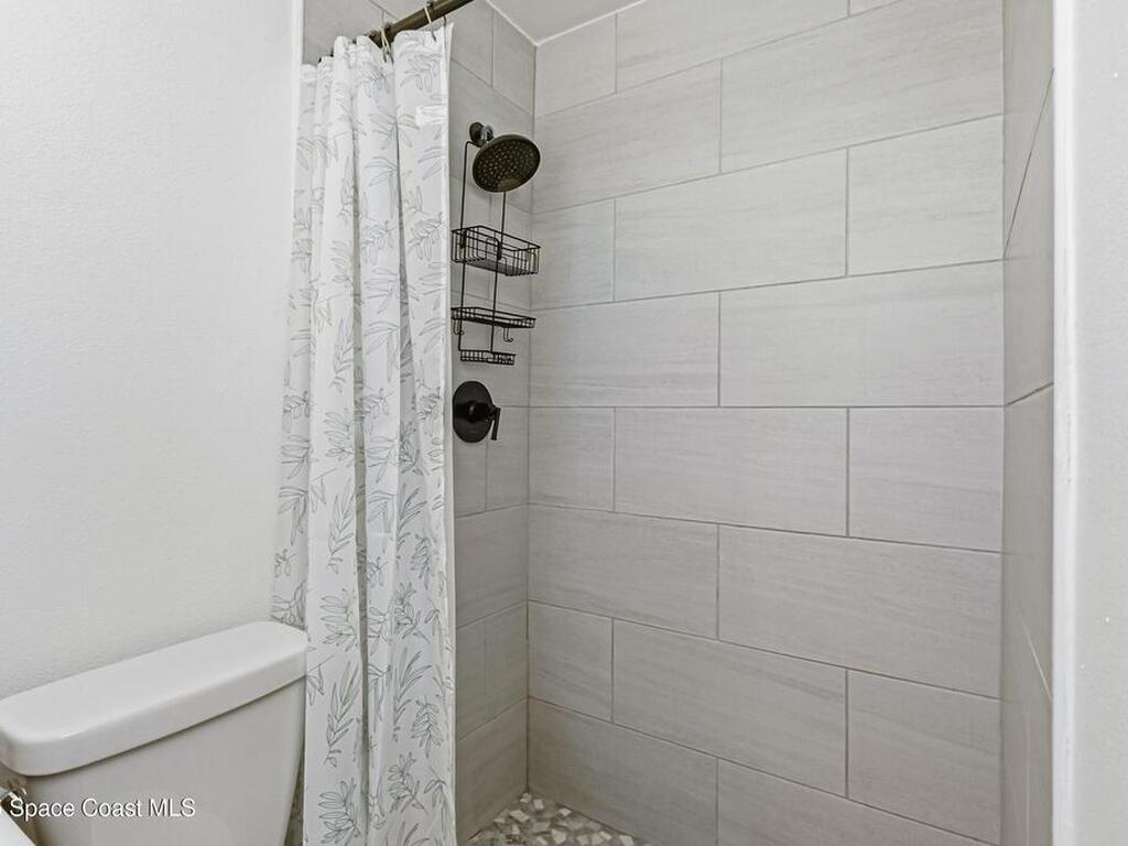 300 S Orlando Avenue, Cocoa Beach, FL 32931