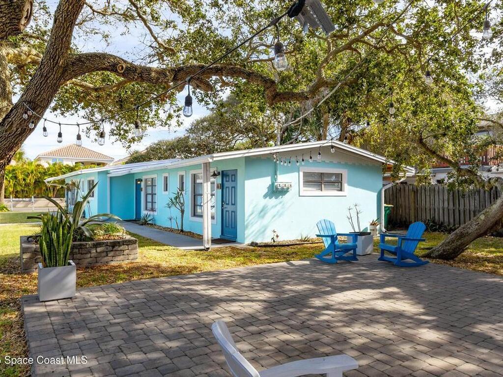 300 S Orlando Avenue, Cocoa Beach, FL 32931