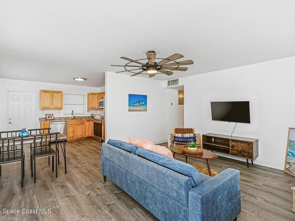 300 S Orlando Avenue, Cocoa Beach, FL 32931