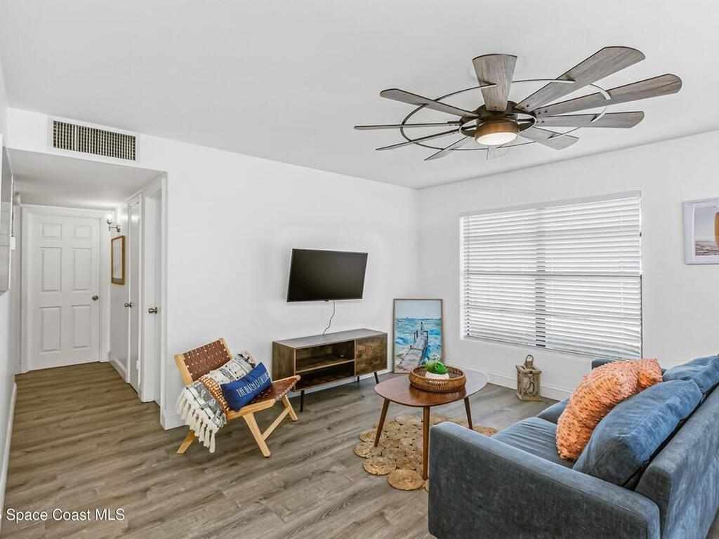 300 S Orlando Avenue, Cocoa Beach, FL 32931