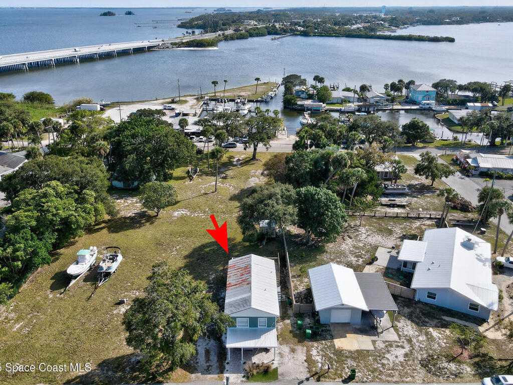 4055 Palm Avenue, Micco, FL 32976