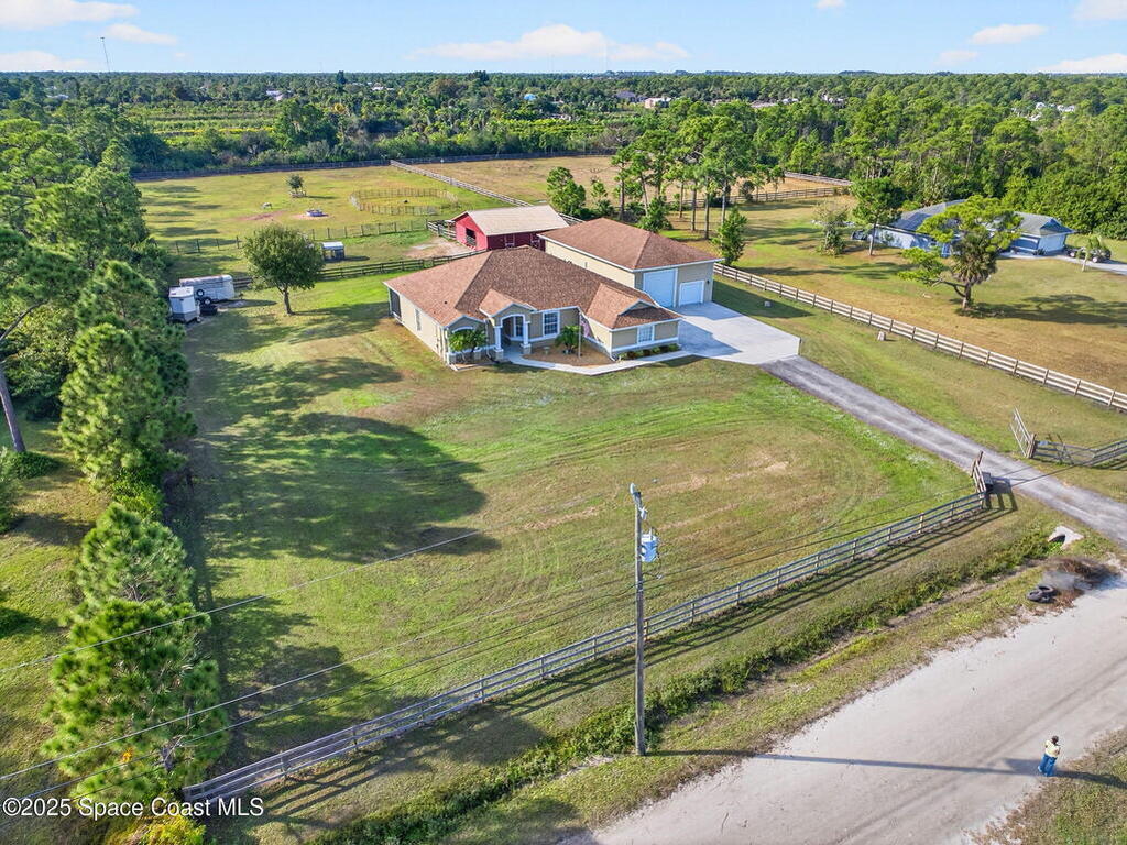 2740 Waring Lane, Malabar, FL 32950
