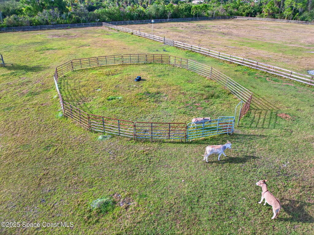 2740 Waring Lane, Malabar, FL 32950