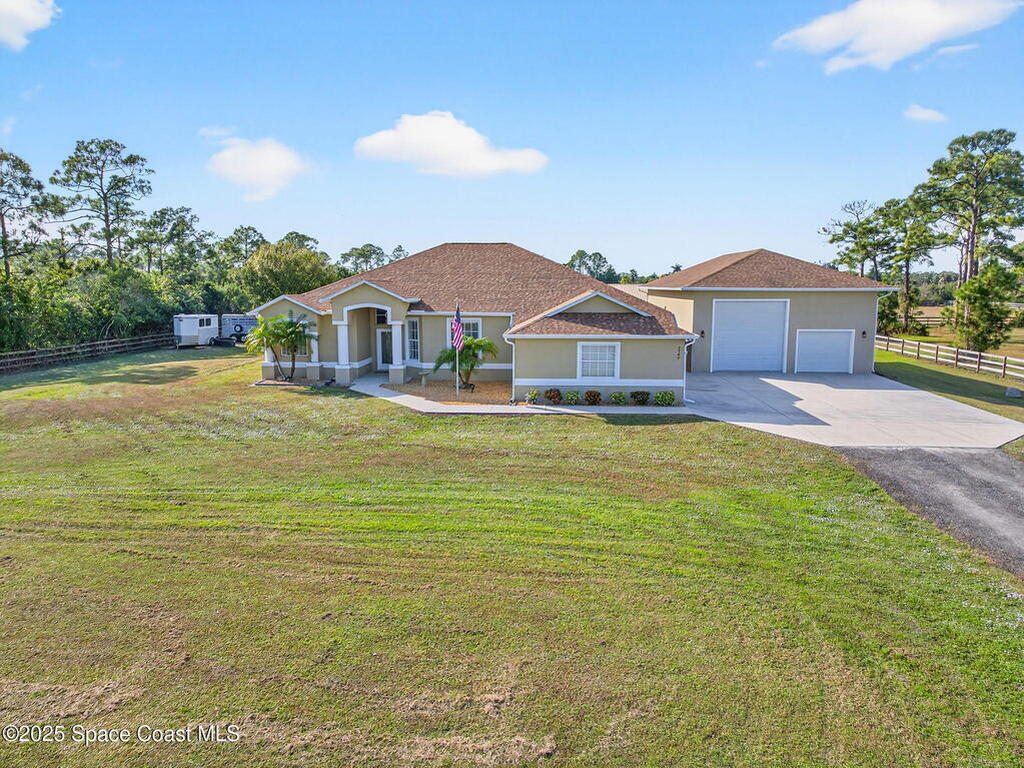 2740 Waring Lane, Malabar, FL 32950