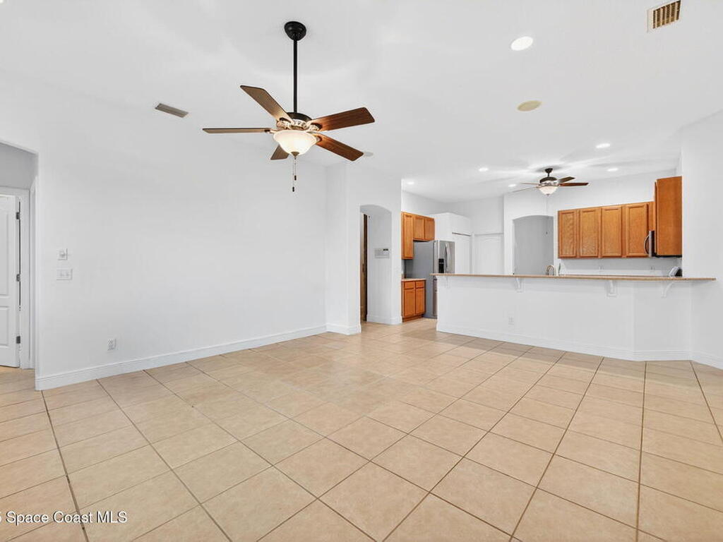 2740 Waring Lane, Malabar, FL 32950