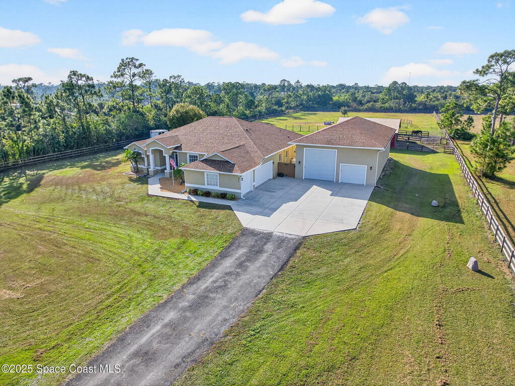 2740 Waring Lane, Malabar, FL 32950