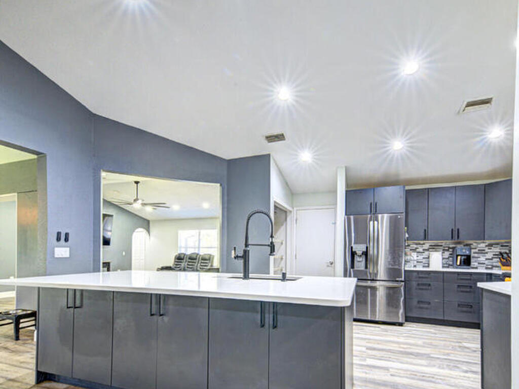 5321 Banana Avenue, Cocoa, FL 32926