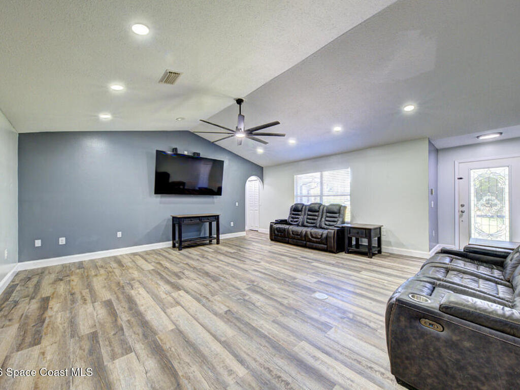 5321 Banana Avenue, Cocoa, FL 32926