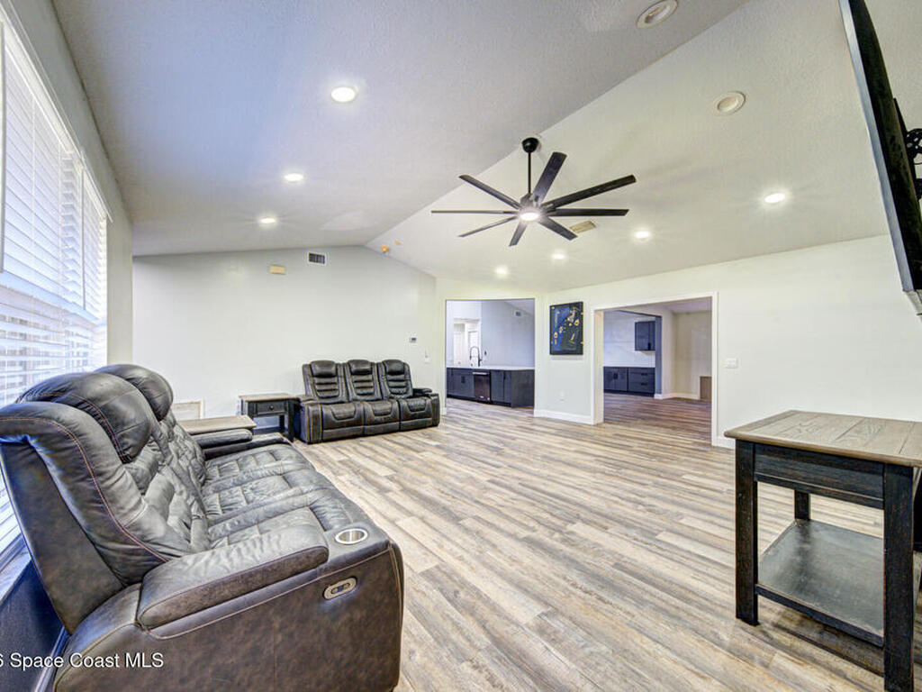 5321 Banana Avenue, Cocoa, FL 32926