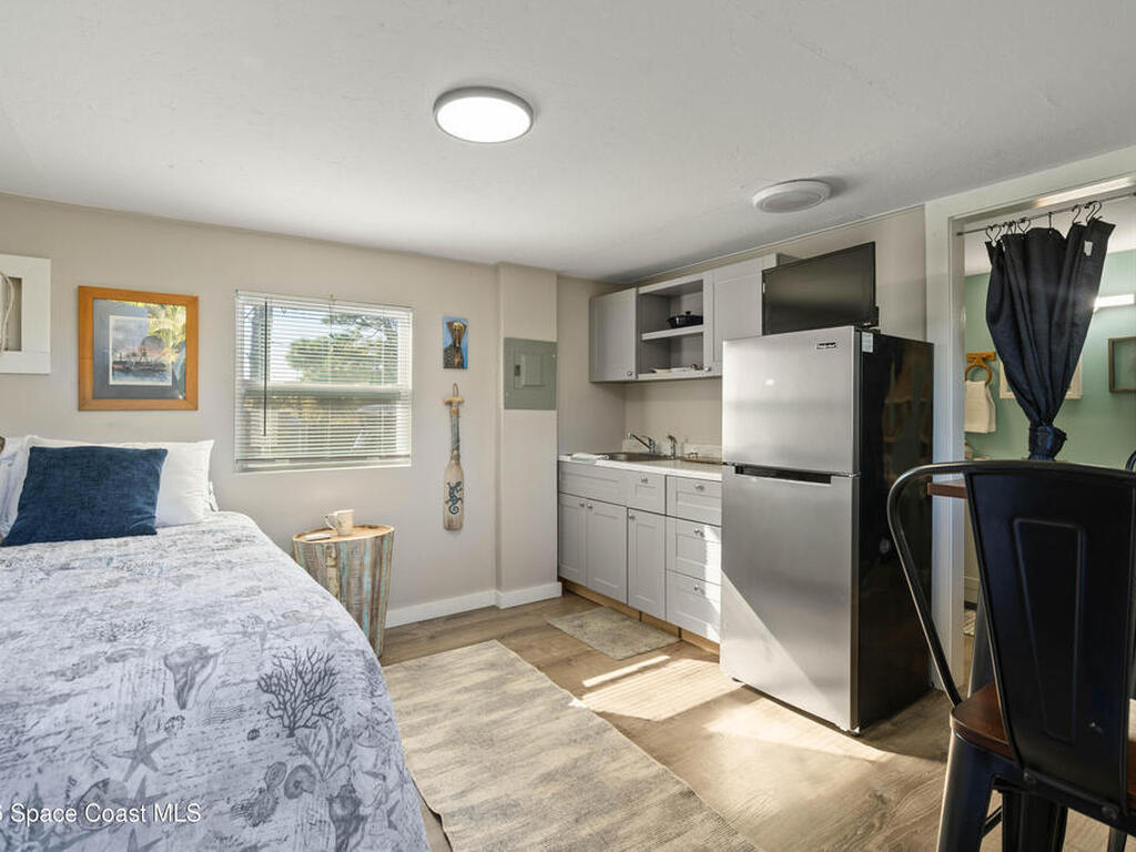 8280 Pine Ridge Trail, Sebastian, FL 32976