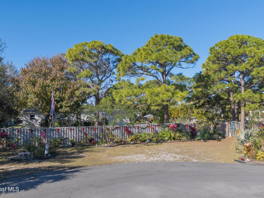 8280 Pine Ridge Trail, Sebastian, FL 32976