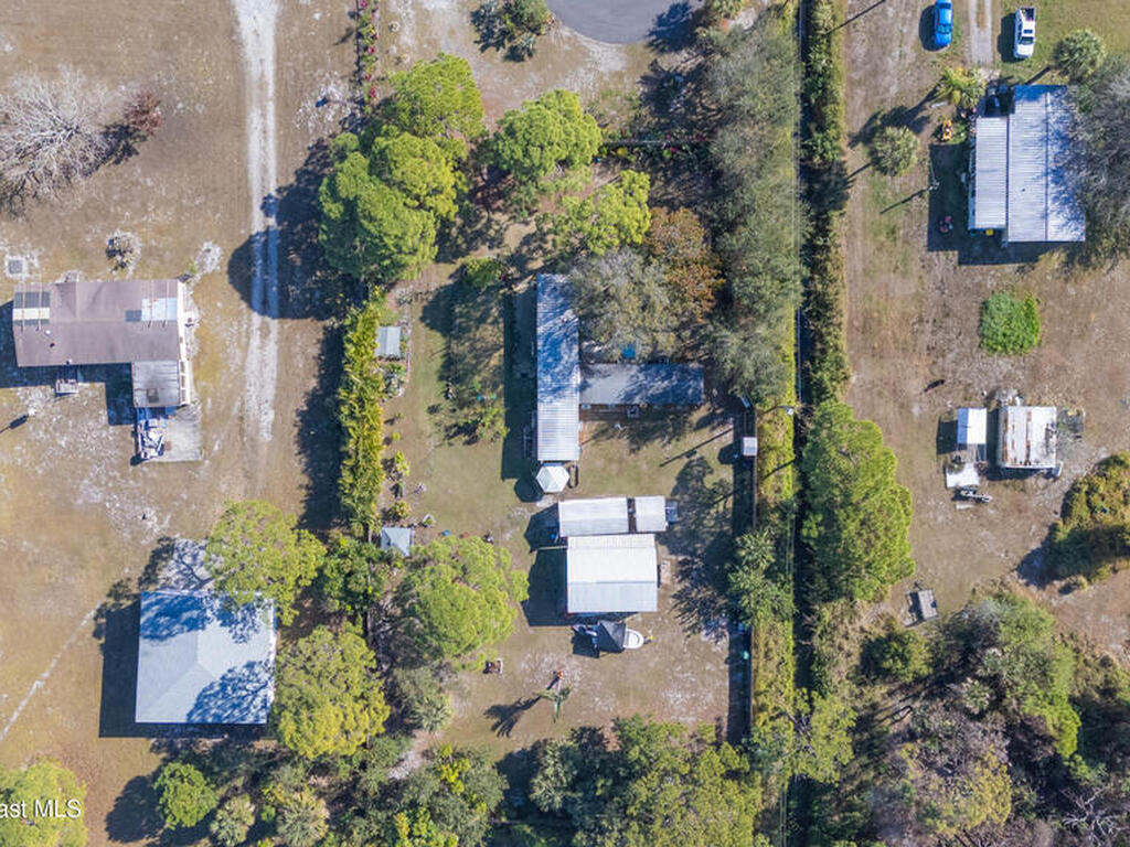 8280 Pine Ridge Trail, Sebastian, FL 32976