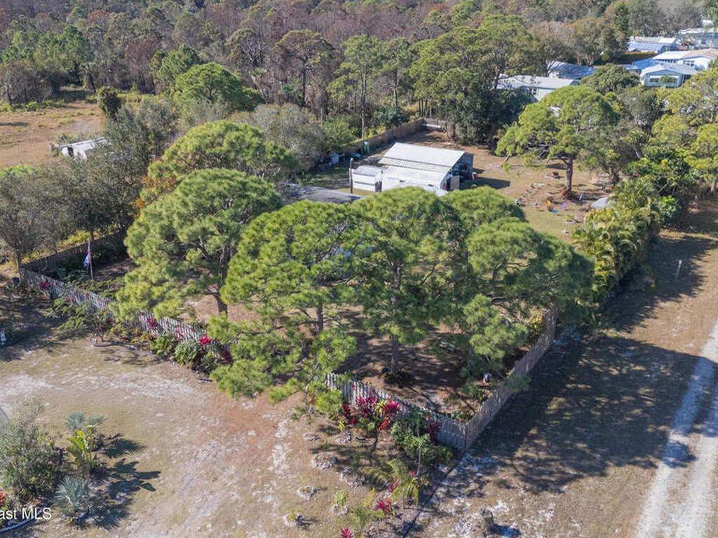 8280 Pine Ridge Trail, Sebastian, FL 32976