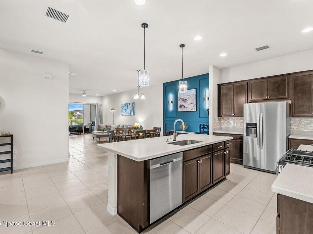 2868 Avalonia Drive, Melbourne, FL 32940