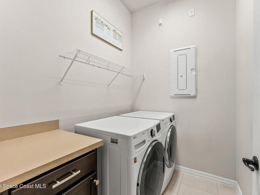 2868 Avalonia Drive, Melbourne, FL 32940