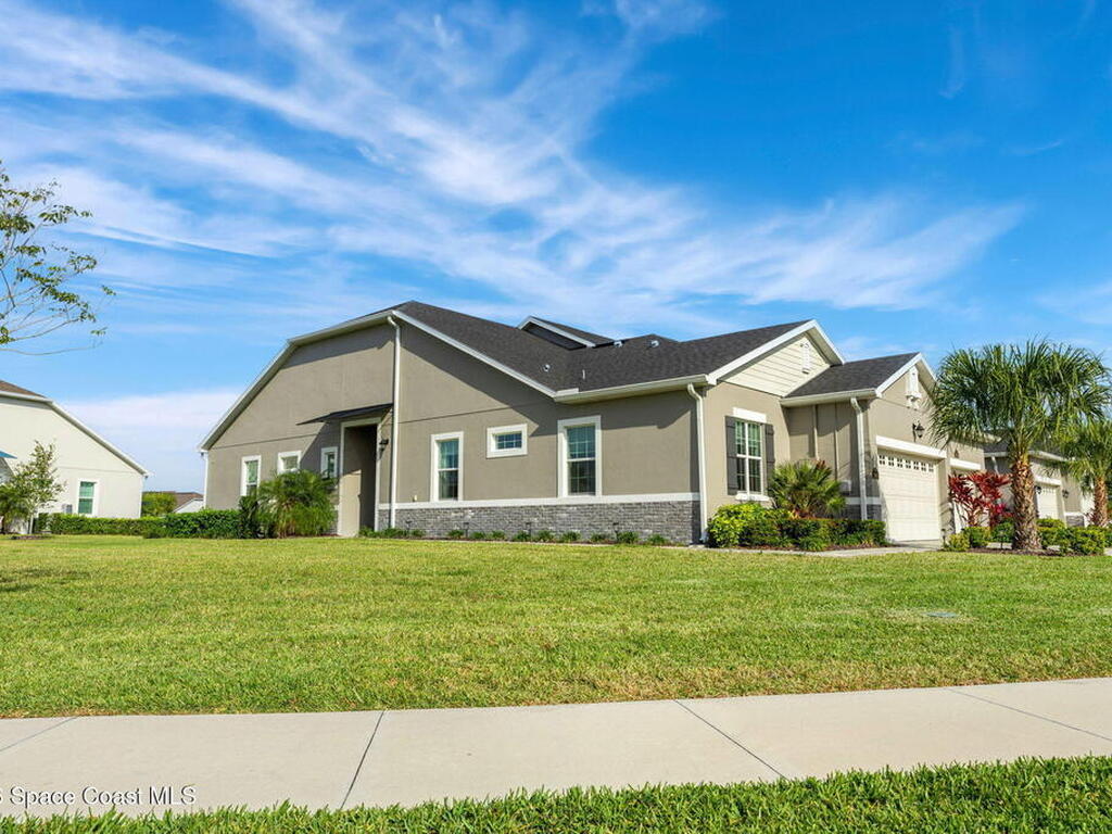 2868 Avalonia Drive, Melbourne, FL 32940