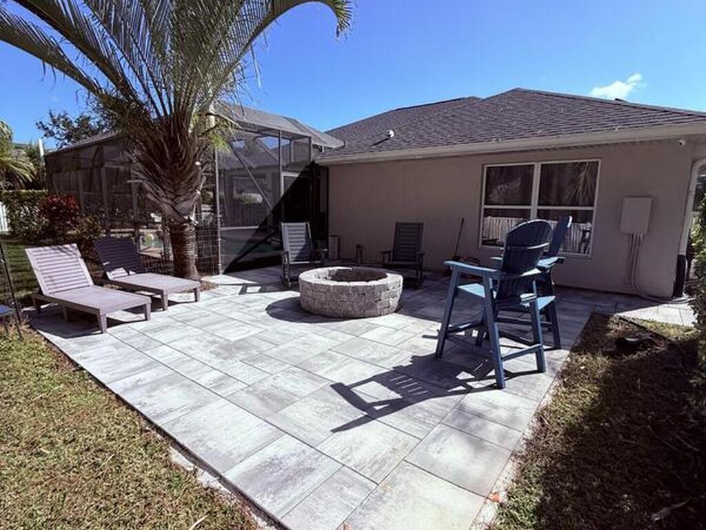 110 Ridgemont Circle, Palm Bay, FL 32909