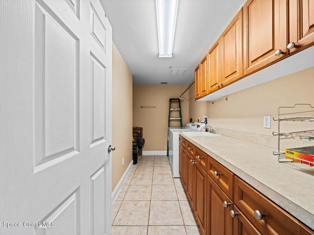 125 Pulsipher Avenue, Cocoa Beach, FL 32931