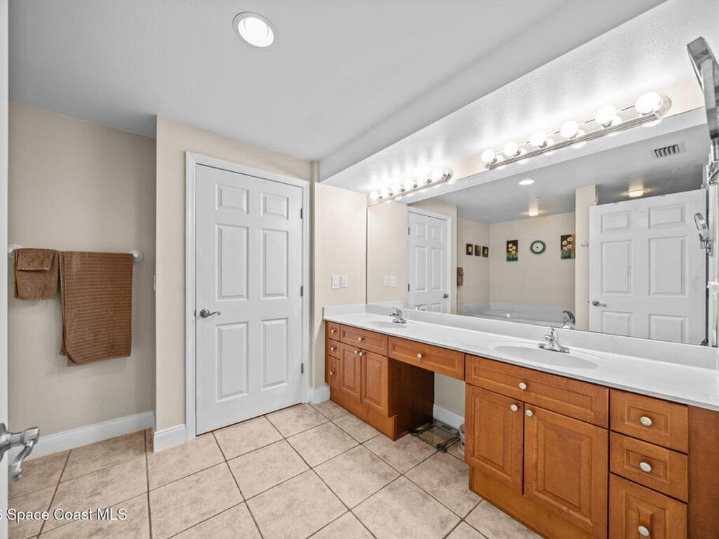 125 Pulsipher Avenue, Cocoa Beach, FL 32931