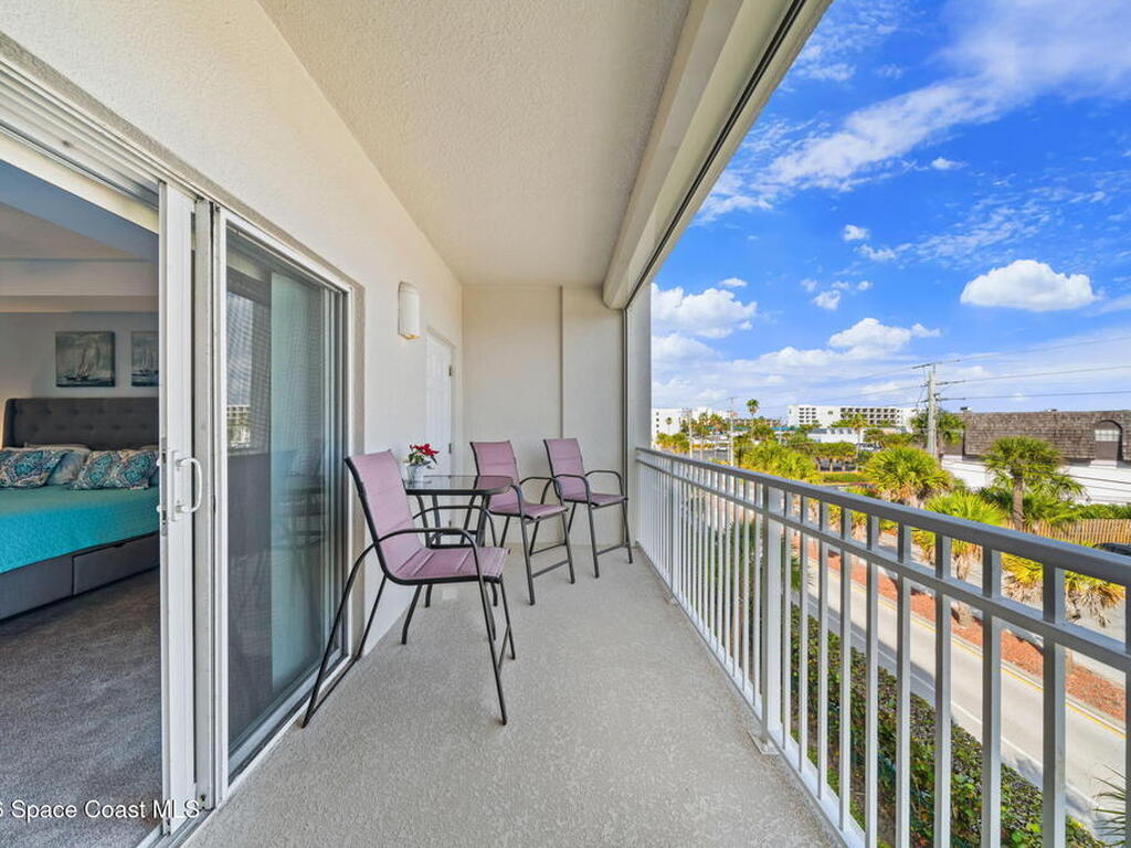 125 Pulsipher Avenue, Cocoa Beach, FL 32931